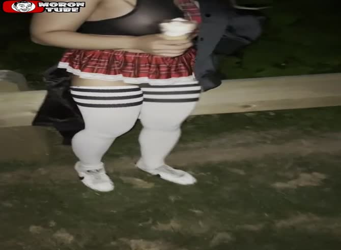 Video :She attempted, but was unable, to cover her body with ice